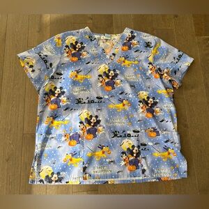 Disney Halloween scrub top size XL
